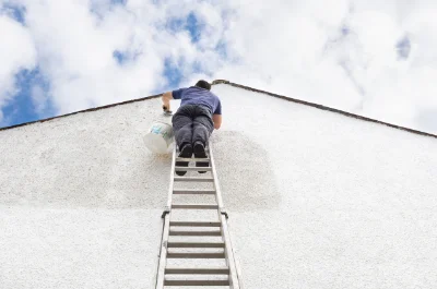 Peinture extérieure à Saint-Ferréol-Trente-Pas — façades et ravalement